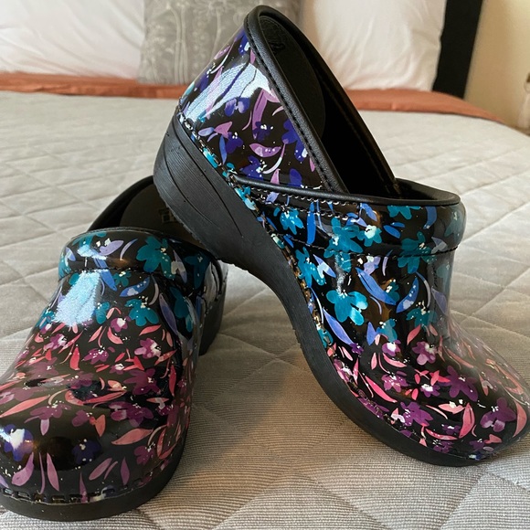 dansko xp 2.0 flowering patent